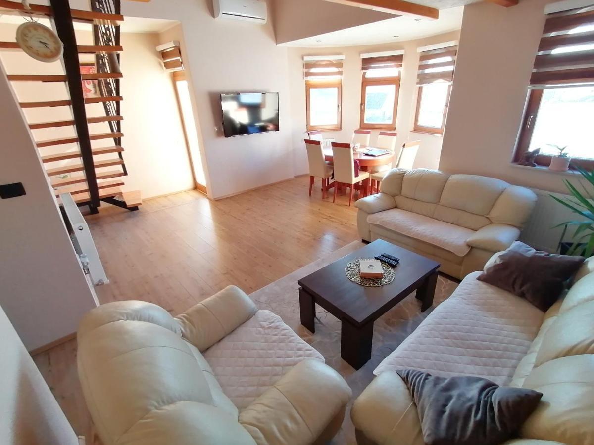 Rooms Delux Сараево Экстерьер фото